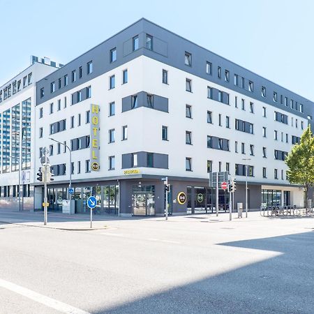 B&B Hotel Ludwigshafen Exterior photo