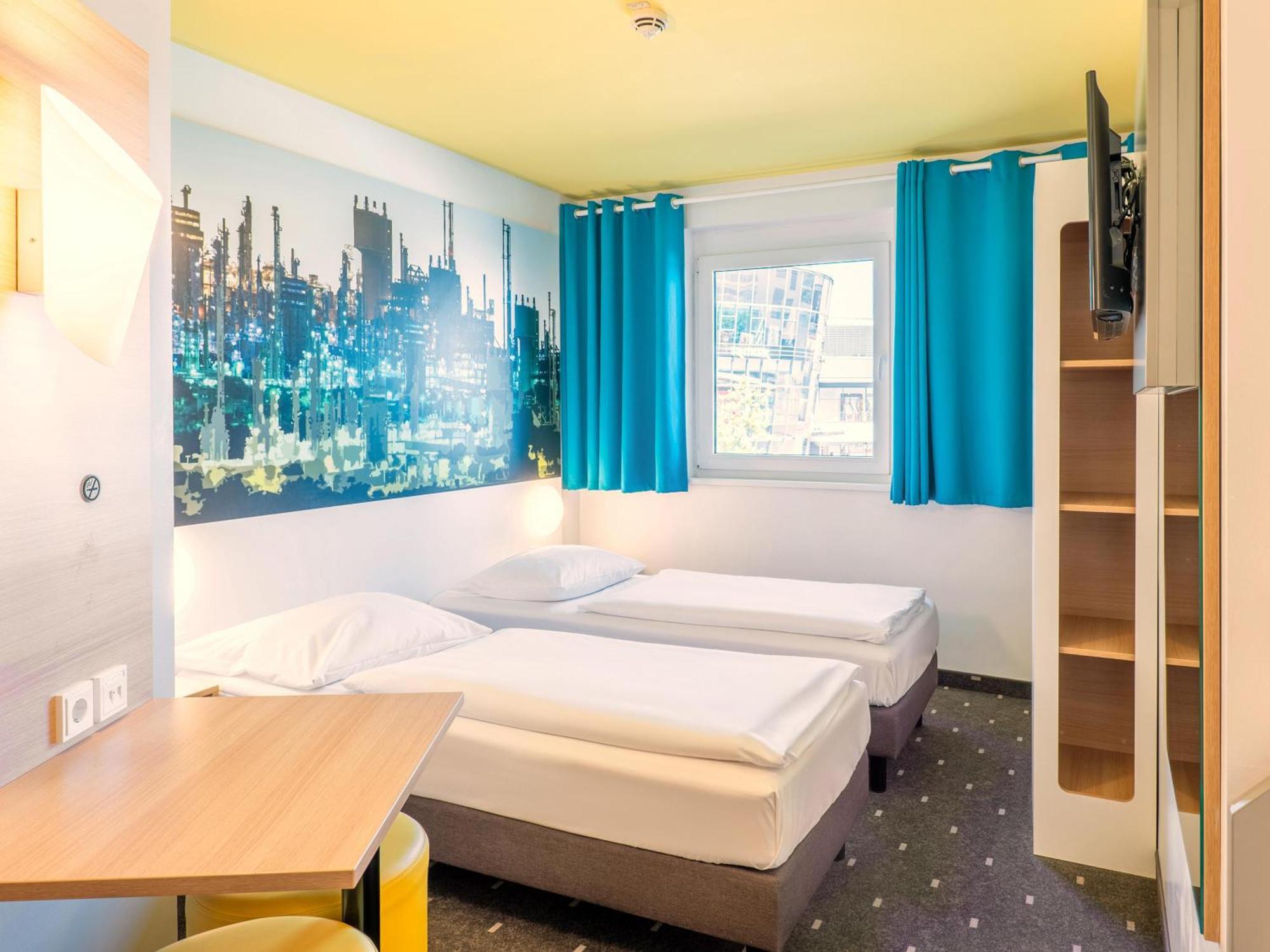 B&B Hotel Ludwigshafen Exterior photo
